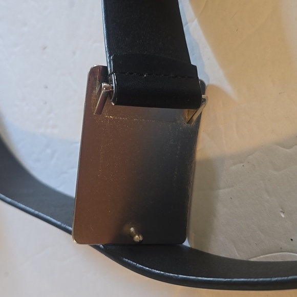 Geometric Buckle Black leather Belt Sz.32